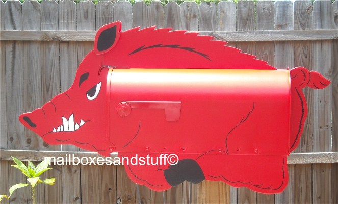 Razorback Hog Mailbox, Great gift idea for Arkansas Razorback fans