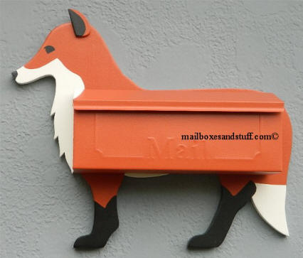 Fox wall mount mailbox