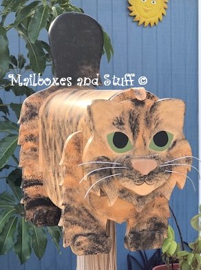 tortoiseshell persian cat mailbox